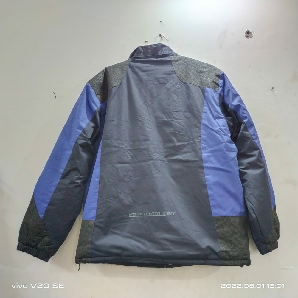 korea jacket for trekking - Picture 3 of 3
